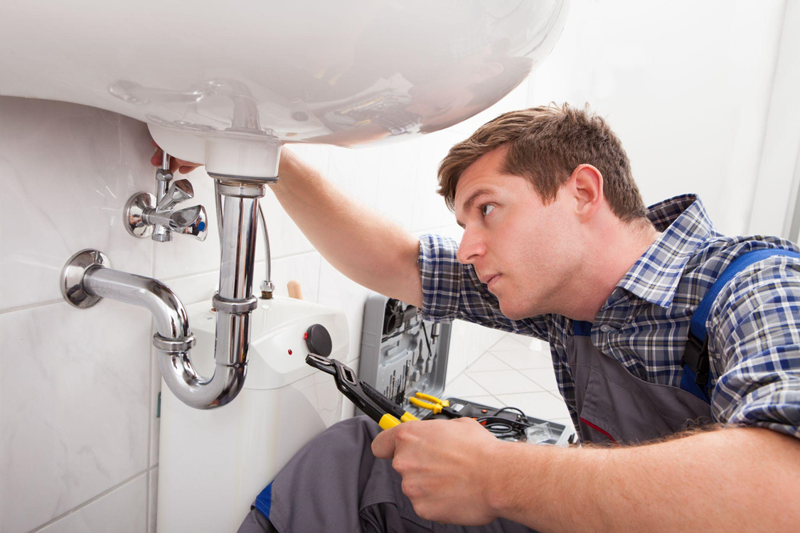 How to Deal with Plumbing Emergencies